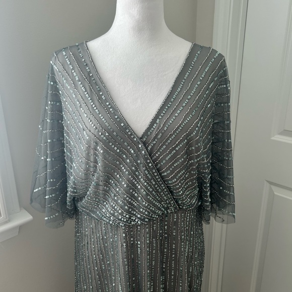 Adrianna Papell Sequin Long Dress Sz 14p - Picture 7 of 8